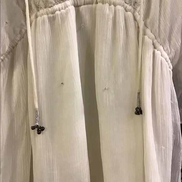 Free People embellished top-butterfly sleeves L - Picture 3 of 8